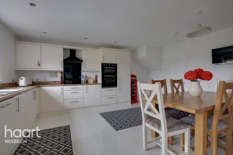 Saxon House Basin Road, Outwell, Wisbech, PE14 8TQ