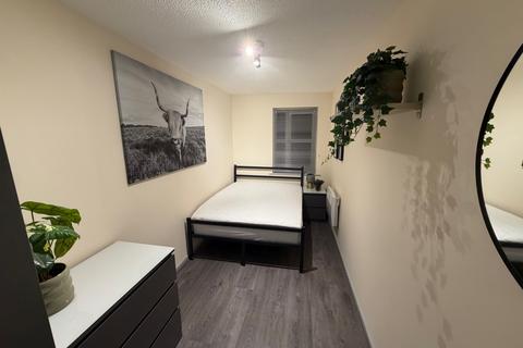 2 bedroom apartment to rent, St Davids Court, Sherborne Street, Manchester, M8 8NT