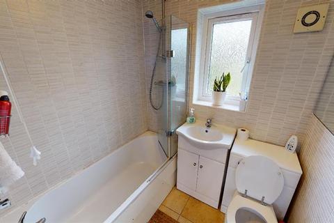 39 Locksley Close, North Shields, NE29 8EN