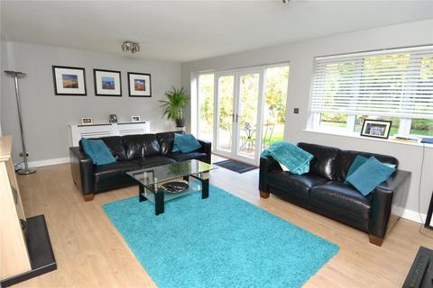 100 Salisbury Road, Moseley, Birmingham, B13 8JY