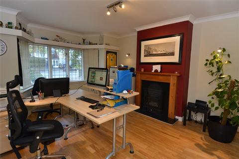 100 Salisbury Road, Moseley, Birmingham, B13 8JY