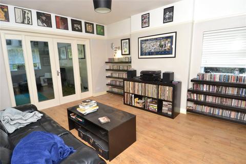 100 Salisbury Road, Moseley, Birmingham, B13 8JY