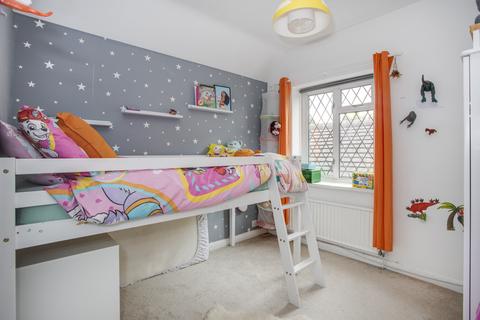 9 Mayflower Way, Beaconsfield, HP9 1UF