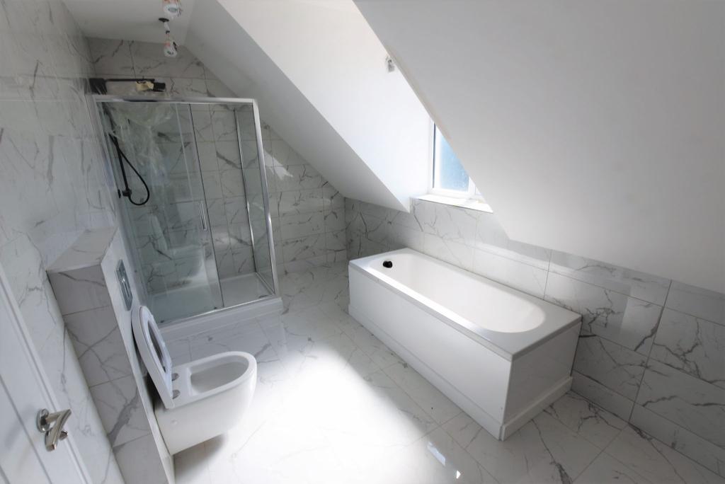 En suite bathroom