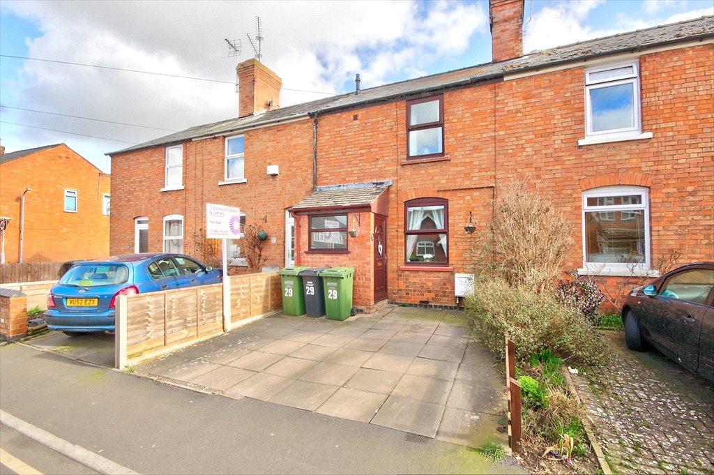 Briar Close, Evesham, WR11 3 bed terraced house £169,950