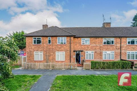 9 Brampton Road, Watford, WD19 7PF