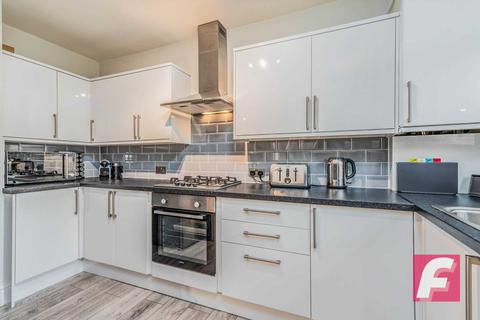 9 Brampton Road, Watford, WD19 7PF