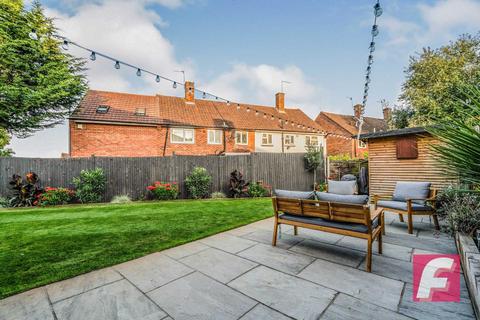 9 Brampton Road, Watford, WD19 7PF
