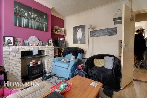 30 Alma Road, Lowestoft, NR32 2EA