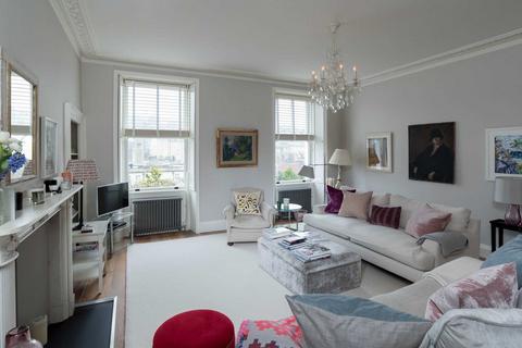 undefined, Royal Crescent