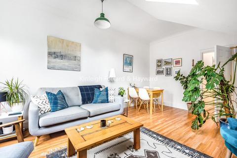 Flat 4, 50 Ringstead Road, London, SE6 2BP