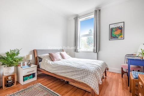 Flat 4, 50 Ringstead Road, London, SE6 2BP