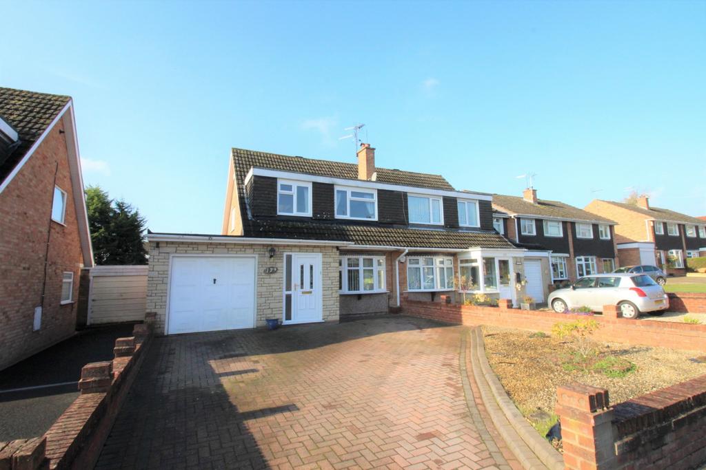 Puxton Drive, Kidderminster, DY11 3 bed semidetached house £220,000