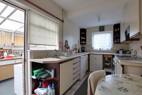 4 Cherry Walk, Southampton, SO15 5GD