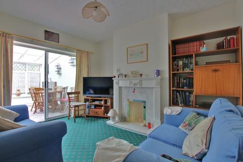 4 Cherry Walk, Southampton, SO15 5GD