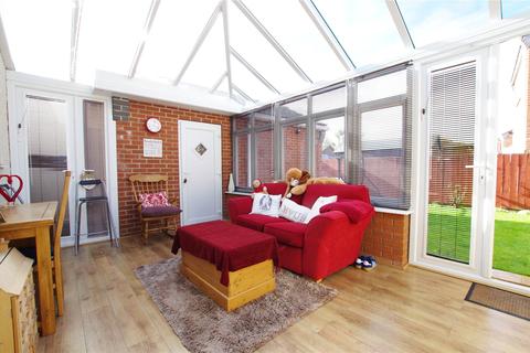 7 Fieldside Close, Thorngumbald, Hull, HU12 9GE