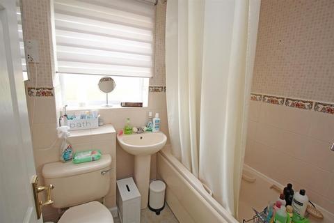 12 Boxfield Green, Stevenage, SG2 7DR