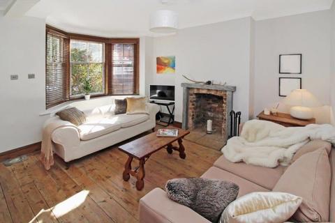 17 Buckingham Road, Poole, BH12 2HR
