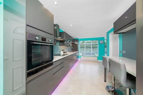 16 Broad Acres, Haxby, York, YO32 3WL