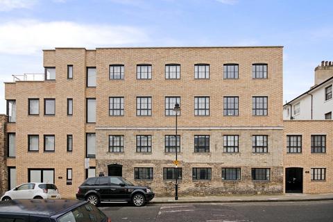 undefined, Follis House, 1d Orleston Road, Islington, London