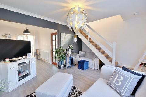 3 Lyoth Road, Orpington, BR5 1RT