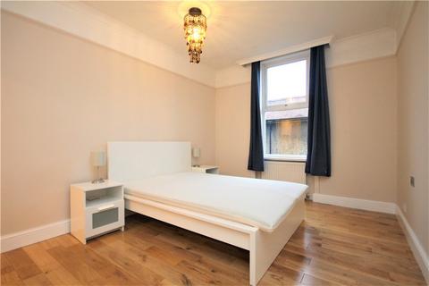 2 bedroom apartment to rent, Sutton Court Road, London, W4