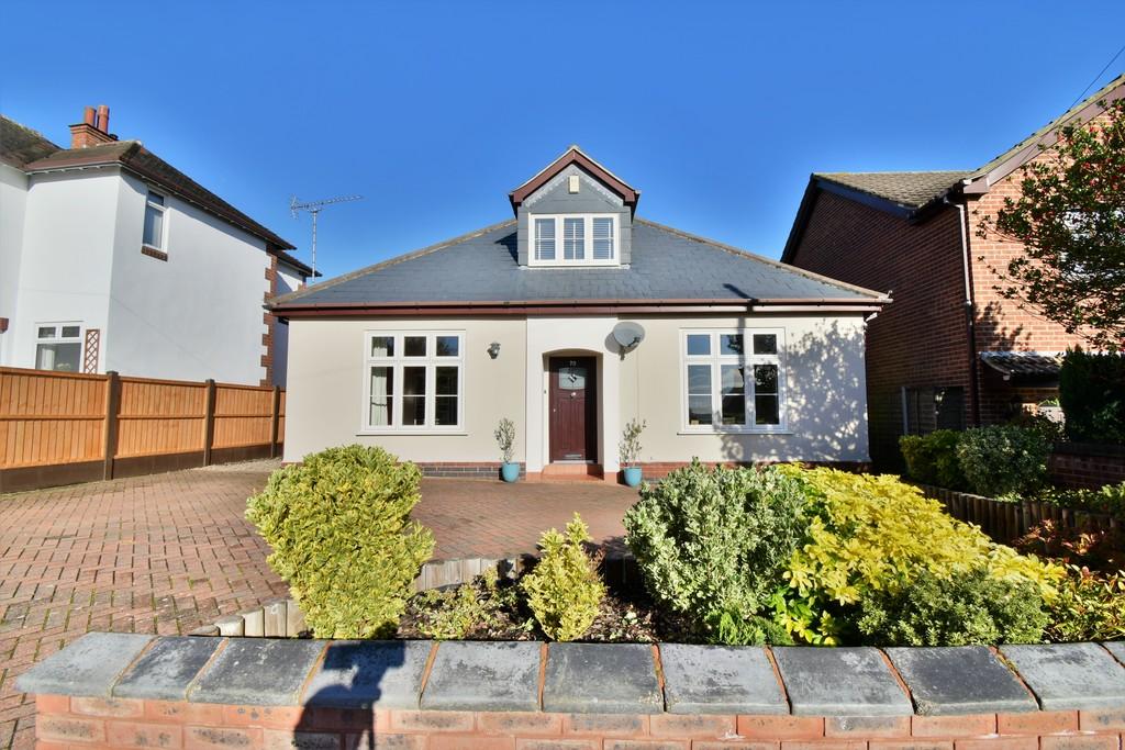 Field Lane, BurtononTrent 4 bed detached house £350,000
