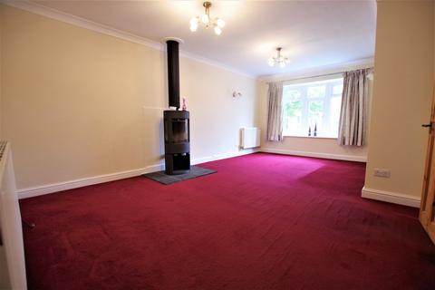 55 Greenacres Drive, Uttoxeter, ST14 7EB