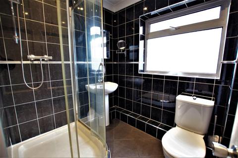 55 Greenacres Drive, Uttoxeter, ST14 7EB