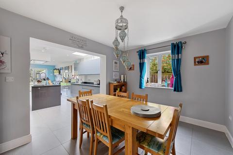 35 Feering Hill, Feering, Colchester, CO5 9PX