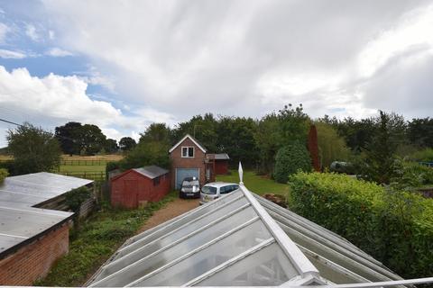 7, Pond Cottages Manningtree Road, Stutton, Ipswich, IP9 2TG