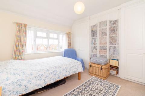 Mead Cottage Godstone Hill, Godstone, RH9 8AL
