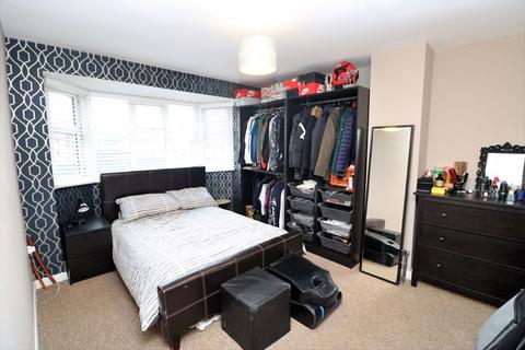 29 Fairway, Walsall, WS4 1RP