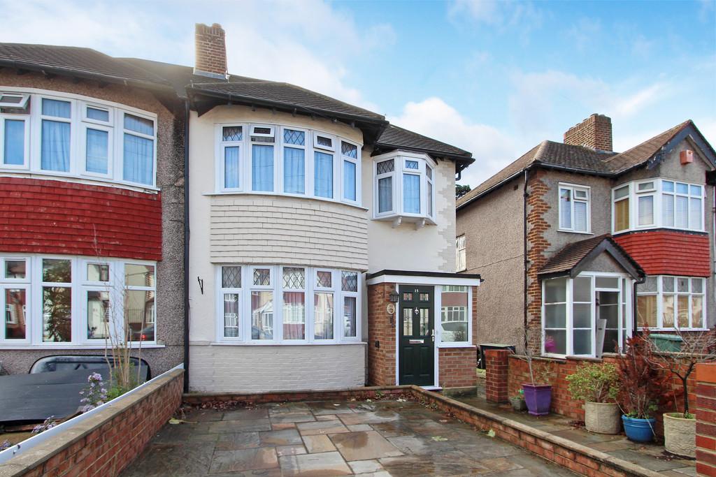 Wills Crescent, Whitton 3 bed semidetached house £475,000