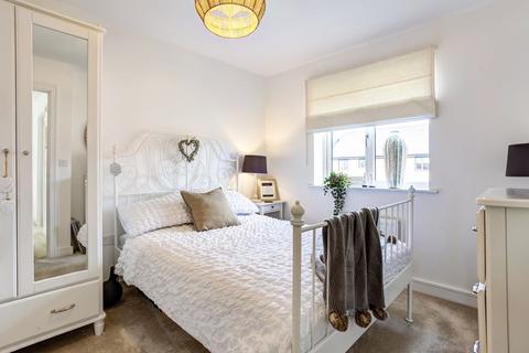 32 Blossom Gate Drive, Congleton, CW12 4ZR