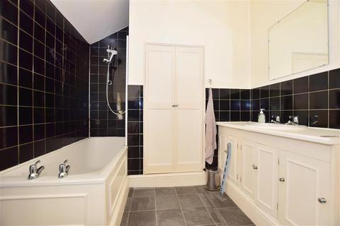 20 Malvern Road, Gillingham, ME7 4BA