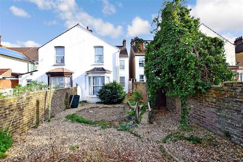 20 Malvern Road, Gillingham, ME7 4BA
