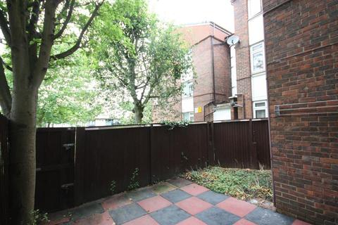 95 Rainborough Close, London, NW10 0TS