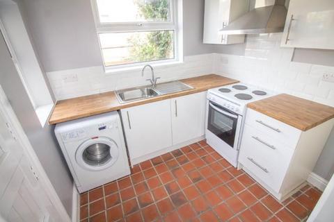 2 bedroom semi-detached house to rent, Loughborough Avenue, Sneinton, Nottingham, NG2 4LP