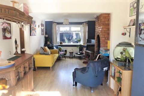 7 Mayland Drive, Sutton Coldfield, B74 2DG