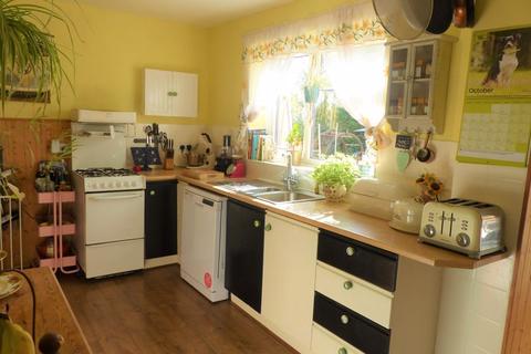 7 Mayland Drive, Sutton Coldfield, B74 2DG