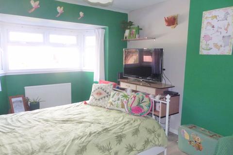 7 Mayland Drive, Sutton Coldfield, B74 2DG