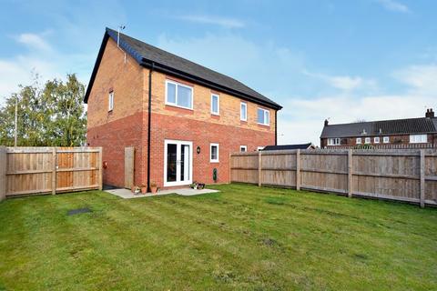 62 Warrington Road, Widnes, WA8 0AP