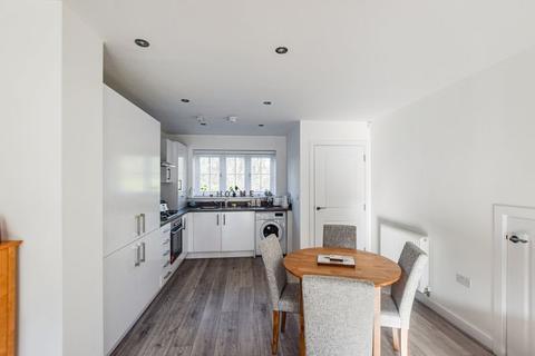 62 Warrington Road, Widnes, WA8 0AP