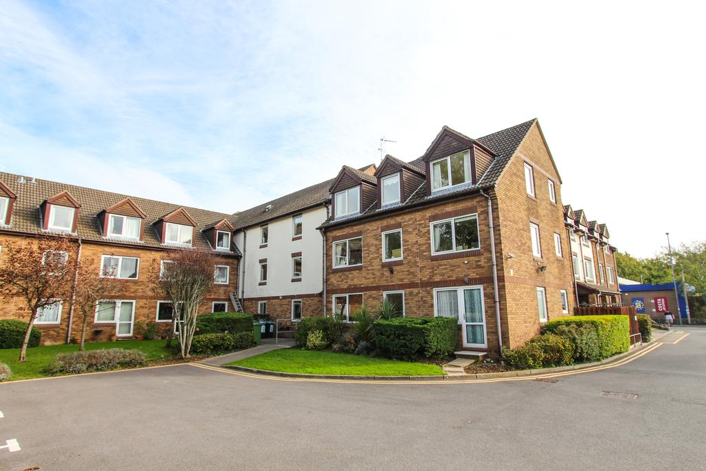 Homeavon House, Bath Road, Keynsham 2 bed flat £775 pcm (£179 pw)