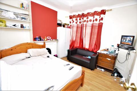 10 Windmill Road, Slough, SL1 3SU