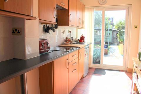 62 Hereford Road, Feltham, TW13 5BS