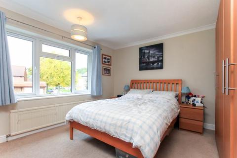 21 Broadfield Road, Hemel Hempstead, HP2 4DS