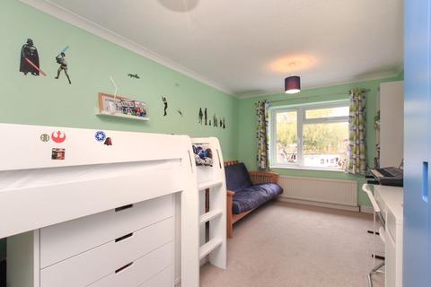 21 Broadfield Road, Hemel Hempstead, HP2 4DS