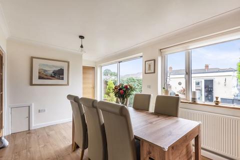 76 Boscombe Road, Worcester Park, KT4 8PL